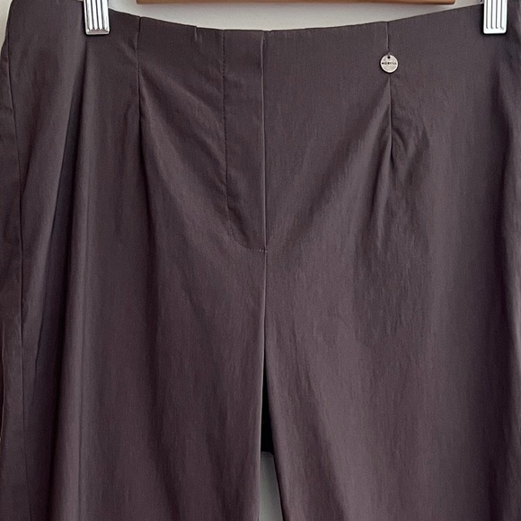 ROBELL Taupe Stretch Pull On Trousers Model Marie Travel Office Smart Casual - Picture 6 of 16